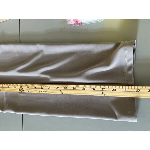 Susan Graver Style Women Gray Elastic Waist Liquid Knit Pants Size Petite M - Picture 8 of 10